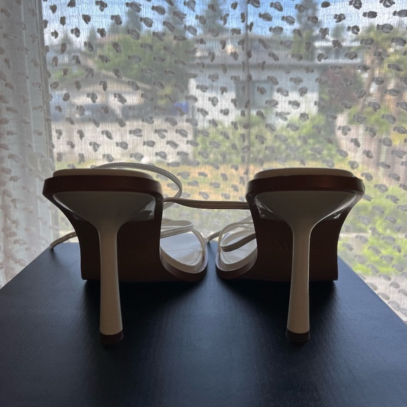 ZARA - Tie Strap Heeled Sandals - Picture 5 of 7